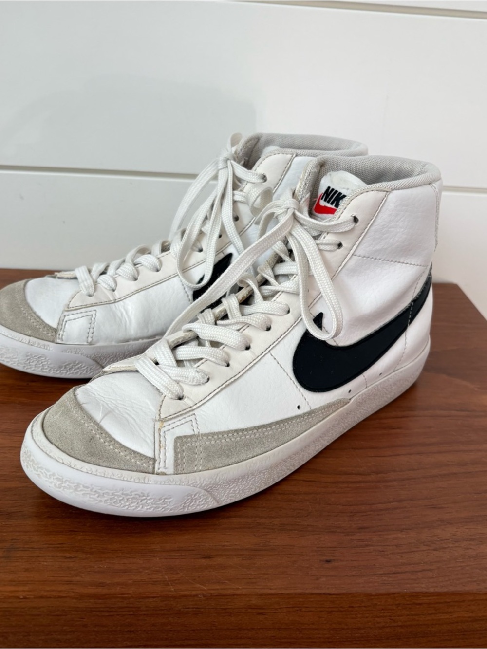 Nike Blazer Mid 77 Vintage White Black Sneakers Shoes Unisex Youth 6.5Y Classic - Picture 2 of 10